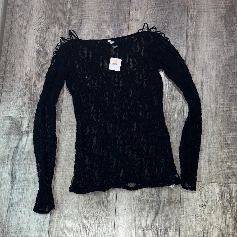 Elegant Black Lace Long Sleeve Top